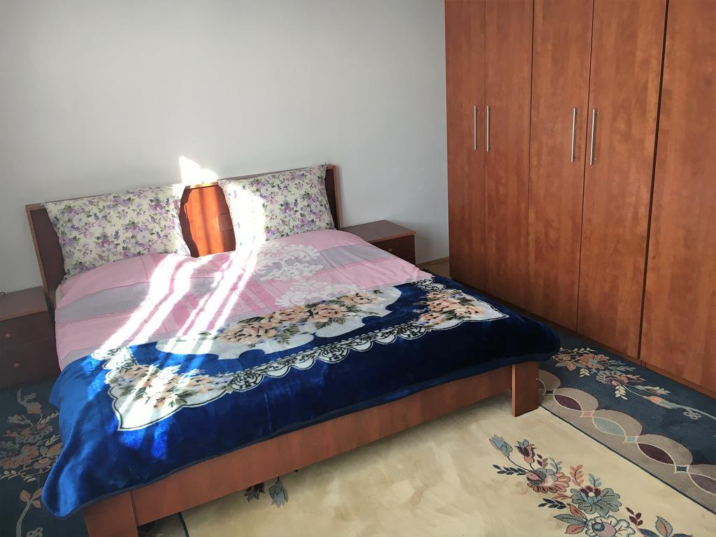 Center Apartment 프리슈티나 외부 사진